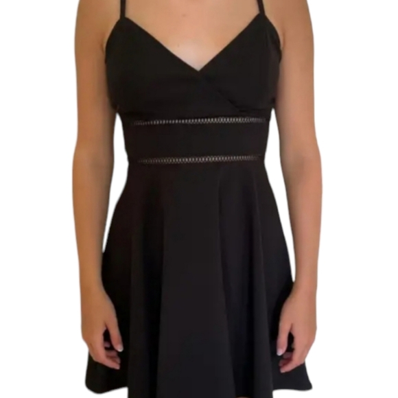 Jun&Ivy MD Little Black Fit & Flare Dress - Picture 4 of 10